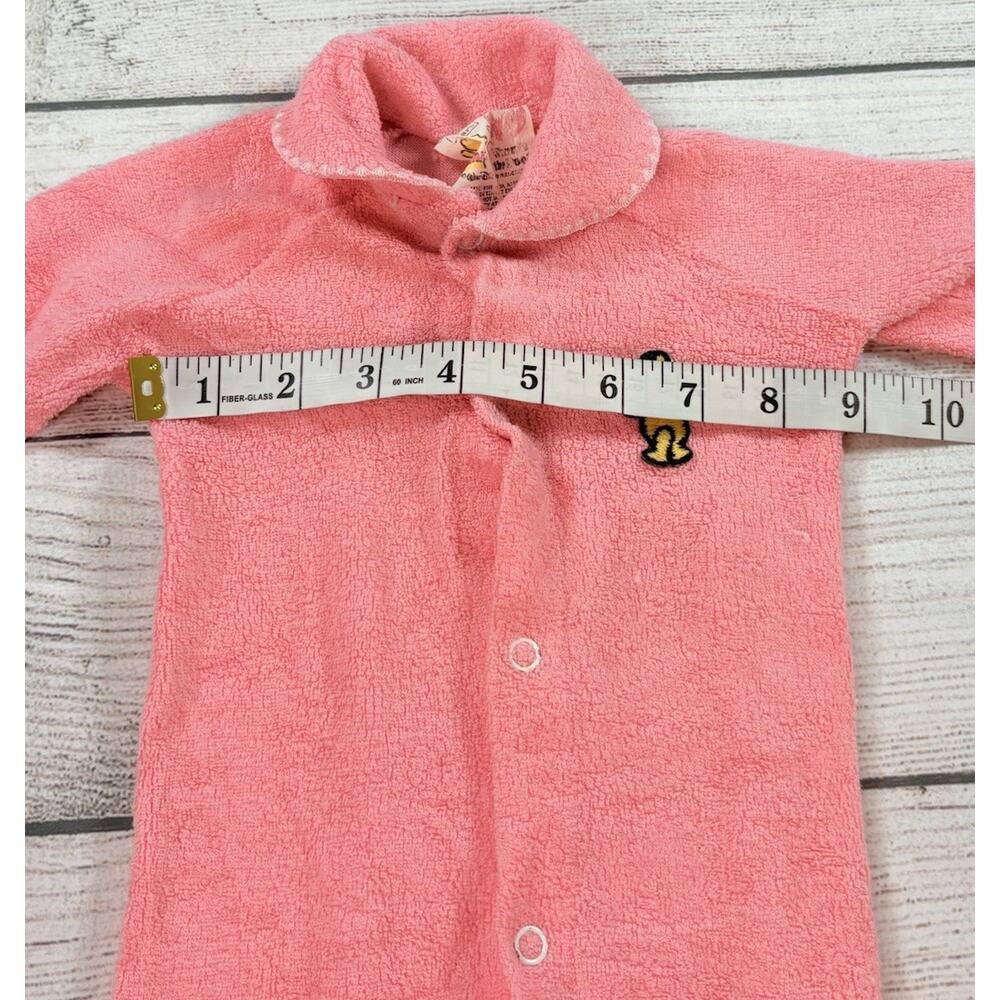 Sears Vintage Winnie The Pooh Bear Coral Footed Outfit Button Down Size 3-6 Mo? - Picture 6 of 8